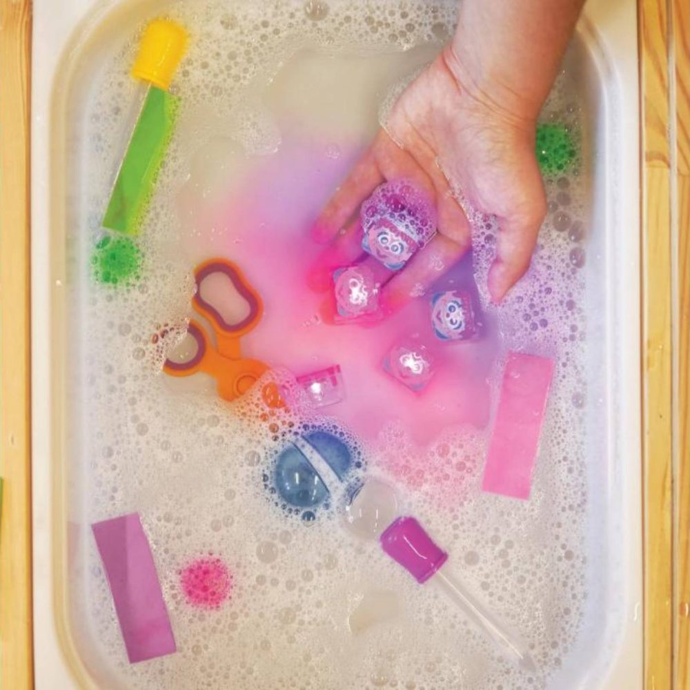 ⁦4 קוביות זוהרות במים - אבי קדבי Glo Pals⁩ – תמונה ⁦2⁩