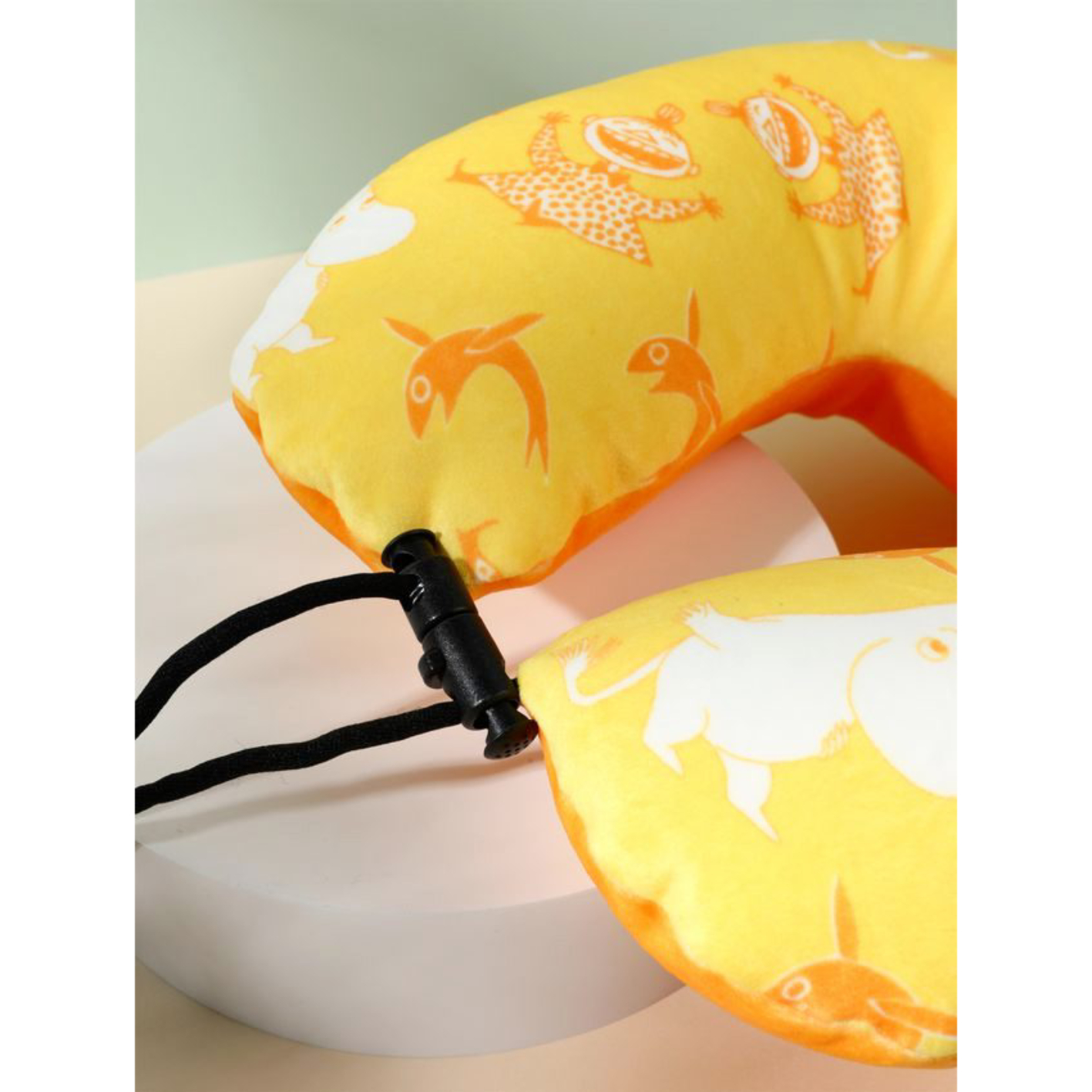 כרית נסיעות - מומינים כתום – תמונה 4