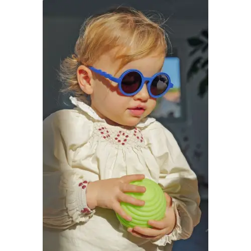 משקפי שמש עגולים Baby 0-12m - פירות יער Olivio & Co – תמונה 6